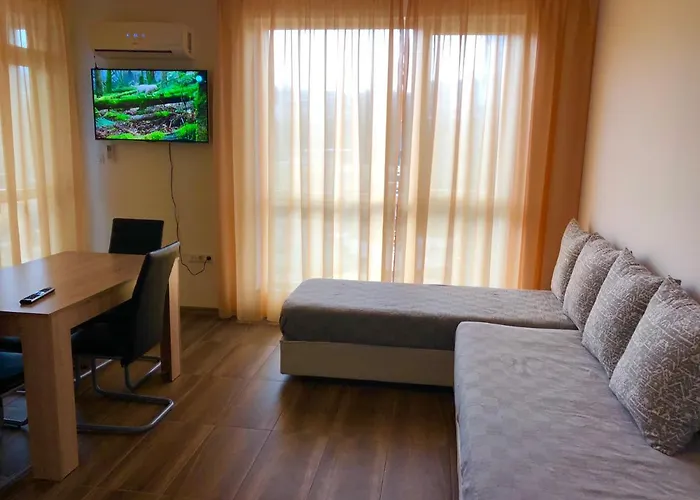 Apartment Grand Saharov Varna